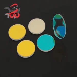 فیلتر نوری باند باریک IR (مادون قرمز) 970 نانومتر با پهنای باند کامل در نیمه‌ی بیشینه (FWHM) 40 نانومتر، از جنس شیشه اپتیکی