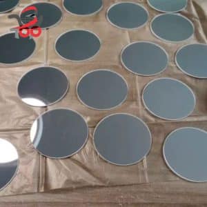 عمده‌فروشی فیلتر نوری شیشه‌ای عبور طولانی (Long Pass) مادون قرمز با عبور نور بالا، طول موج ۸۴۰ نانومتر و چگالی نوری (OD) 3