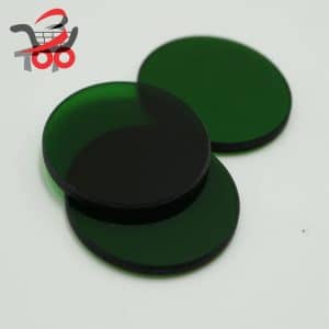 فیلتر نوار باریک عبور دهنده باند با رنگ سبز، از جنس شیشه اپتیکی با گذردهی بالا